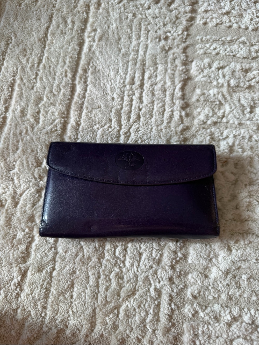Buxton Goatskin Purple Leather Clutch Wallet with Embossed Logo